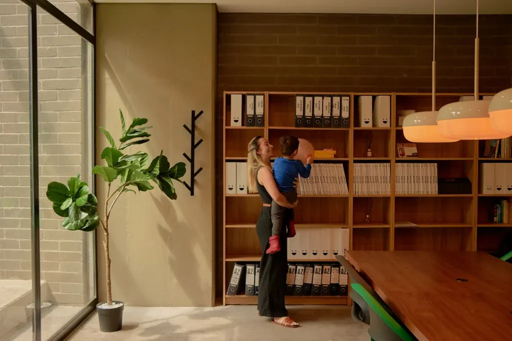 Coworking and common areas at Loma Verde furnished apartments in El Poblado, Medellín