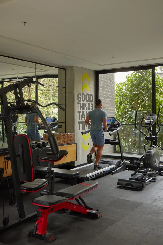Loma-verde-furnished-apartments-gym-45